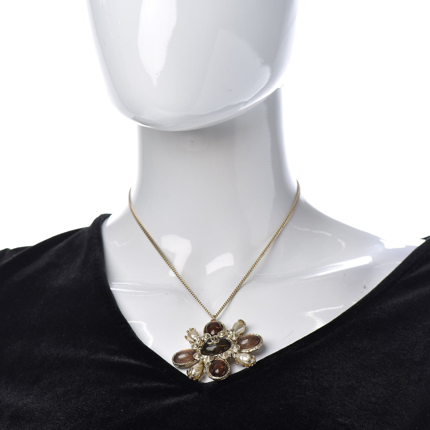 Glass Pearl Gripoix Necklace Gold