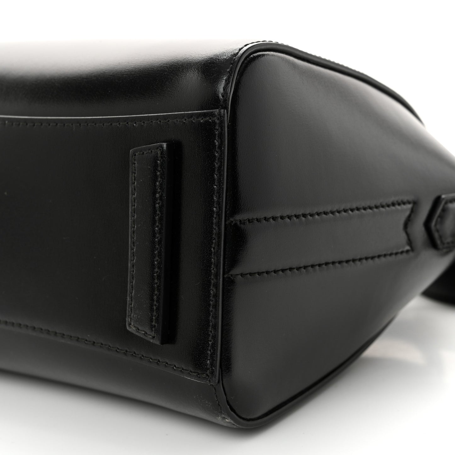 Shiny Lord Calfskin Mini Antigona Black