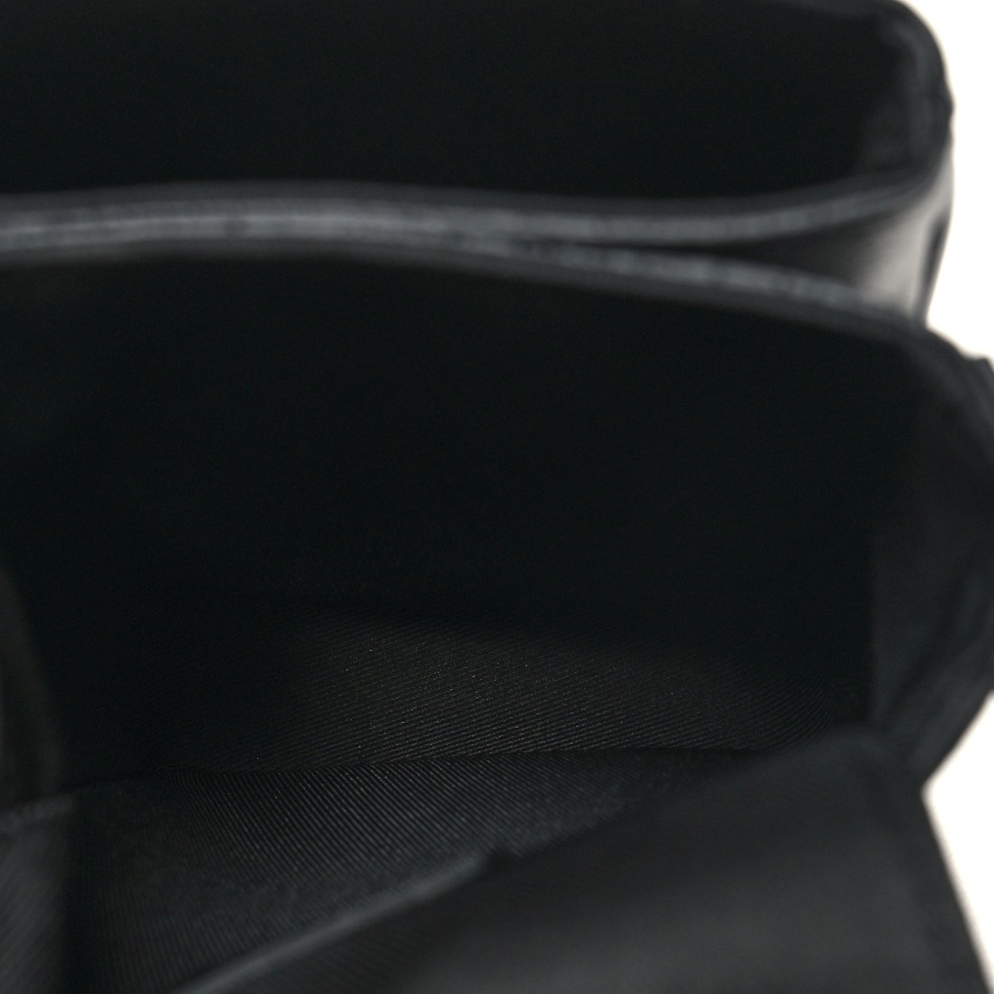 Taurillon Monogram S Lock Wearable Wallet Black