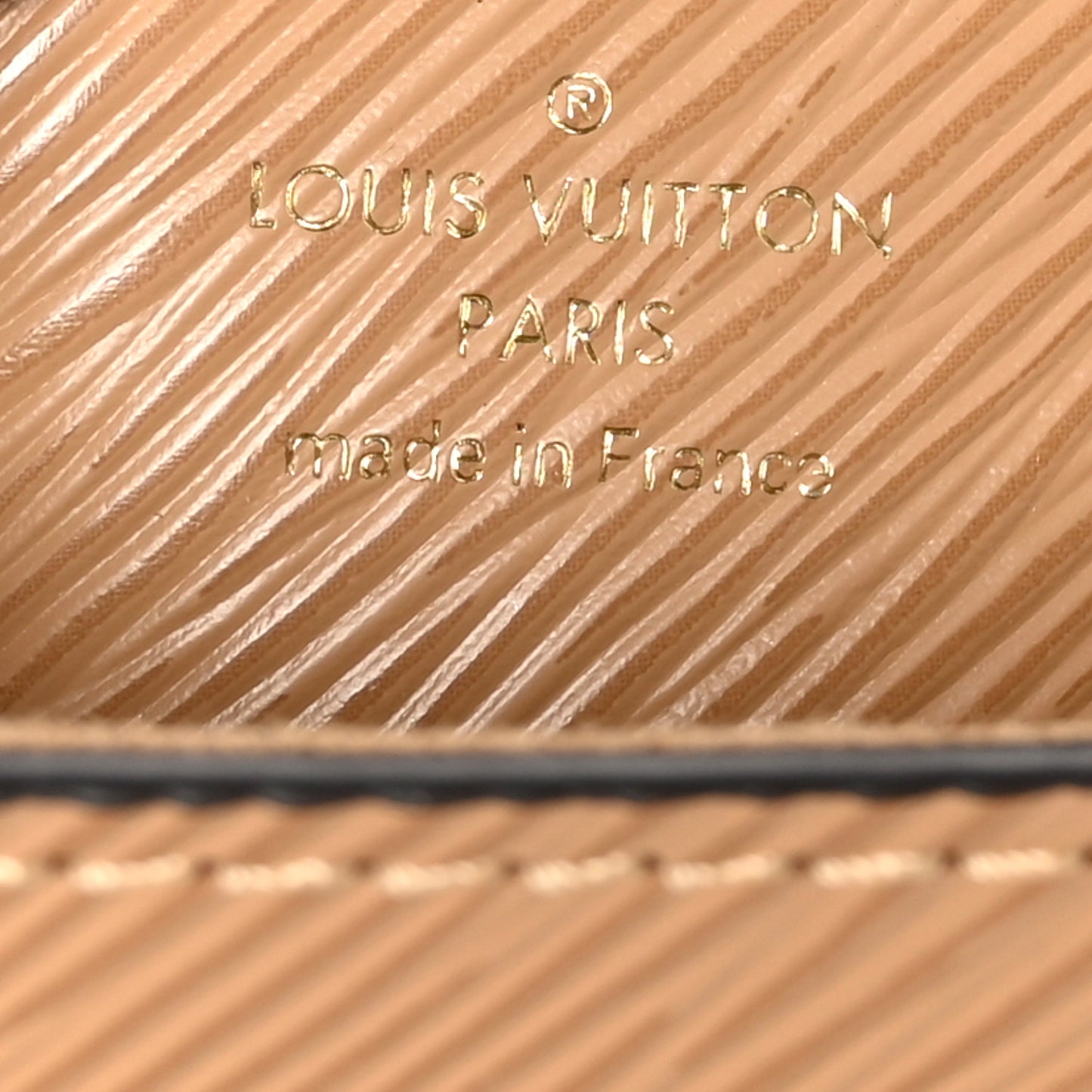 Epi Twist Shoulder Bag MM Camel