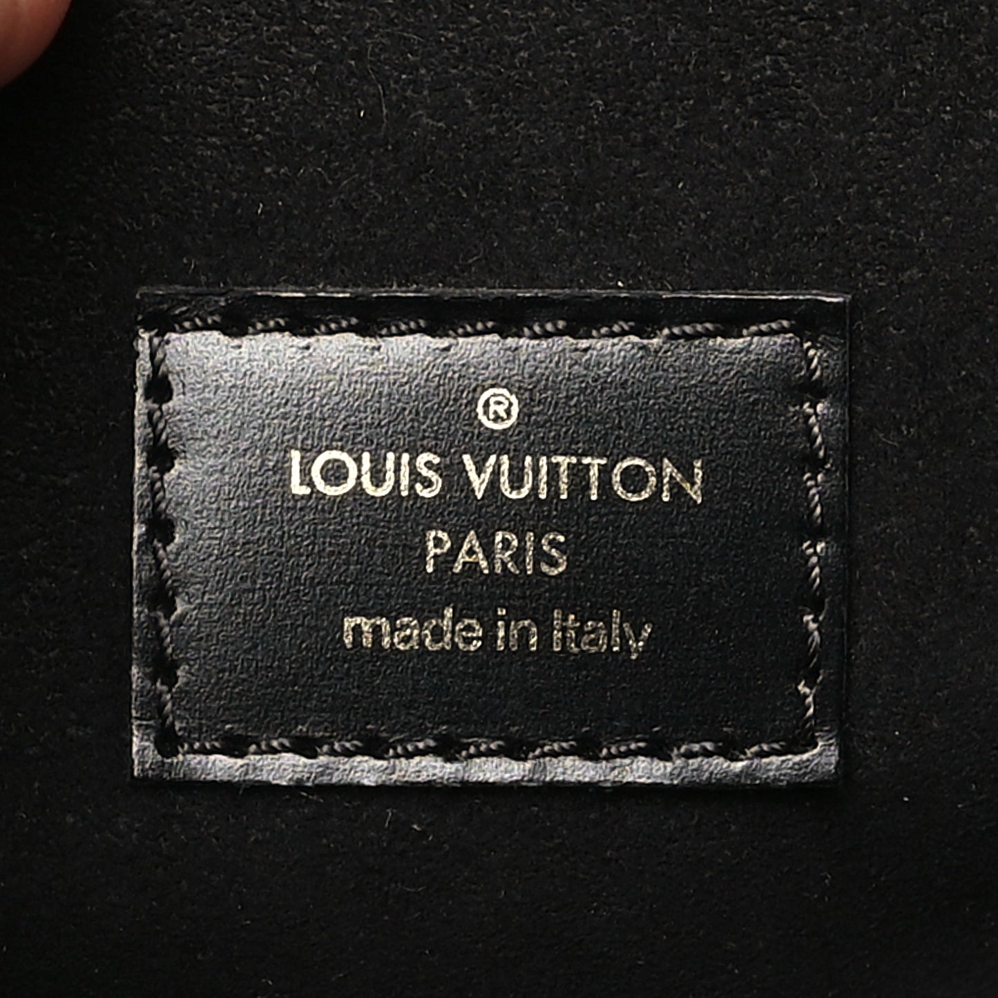 Reverse Monogram Pochette Metis