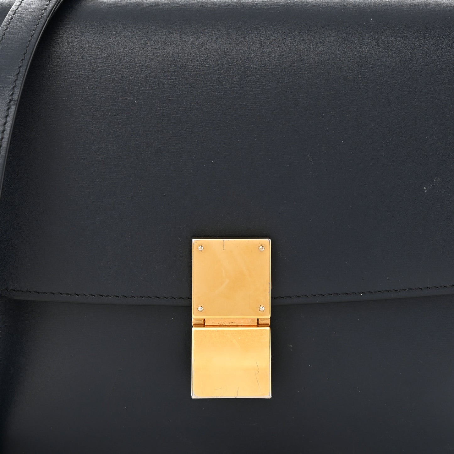 Box Calfskin Medium Classic Box Flap Bag Navy