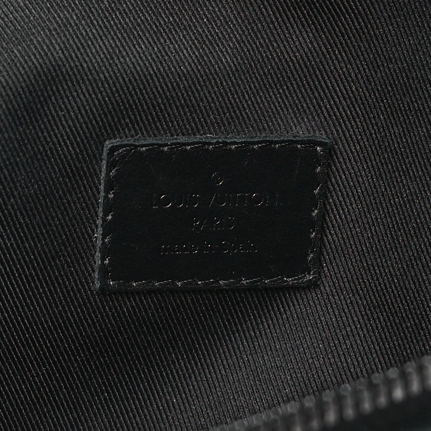 Louis Vuitton Calfskin Monogram Shadow Discovery Bumbag Black 6 of 10