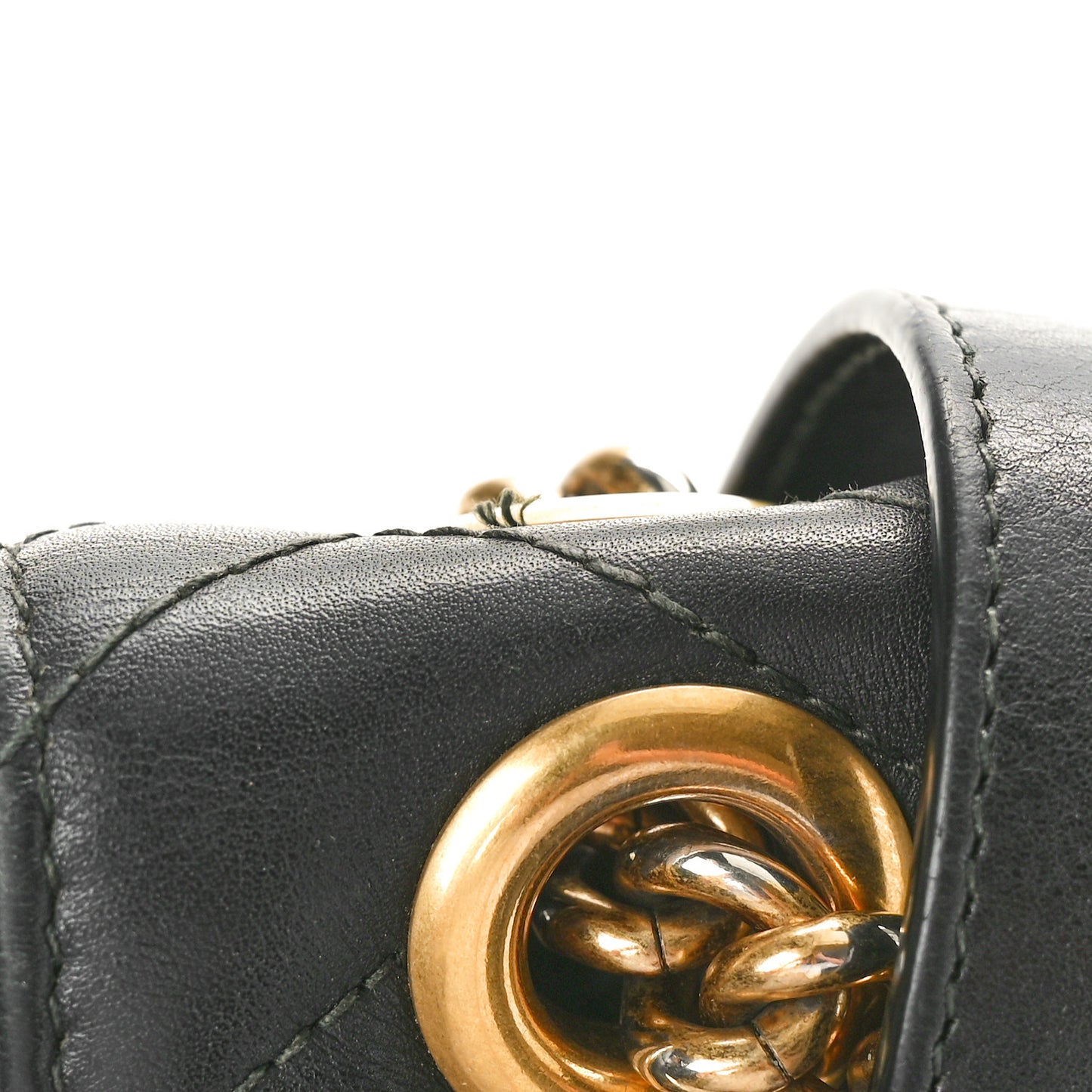 Calfskin Matelasse Medium GG Marmont Shoulder Bag Black