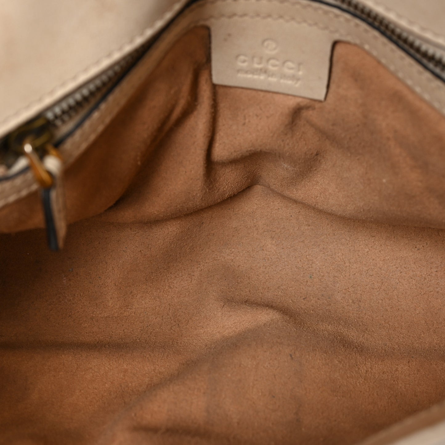 Calfskin Matelasse Small GG Marmont Shoulder Bag White