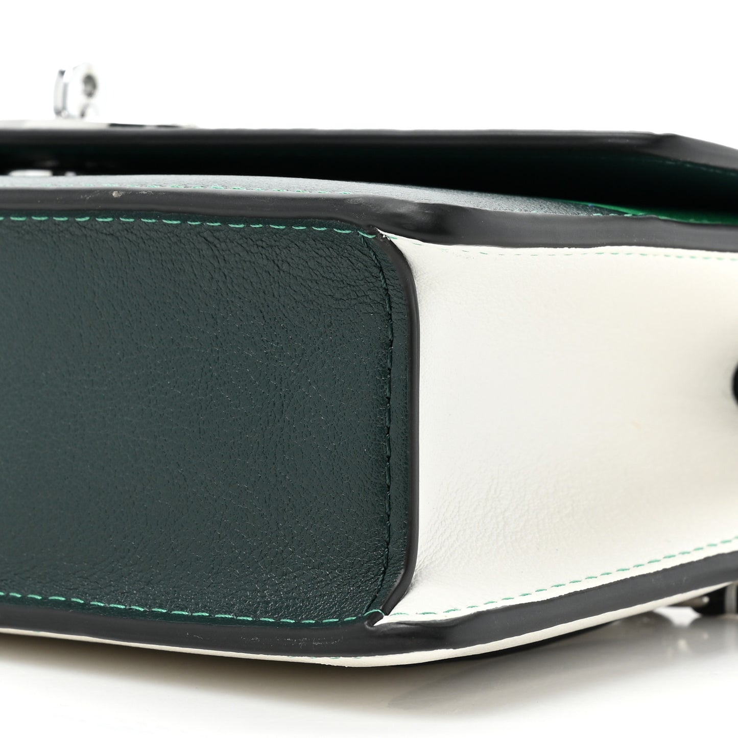 Small Classic Grain Small Colorblock Darley Clutch Lawn White