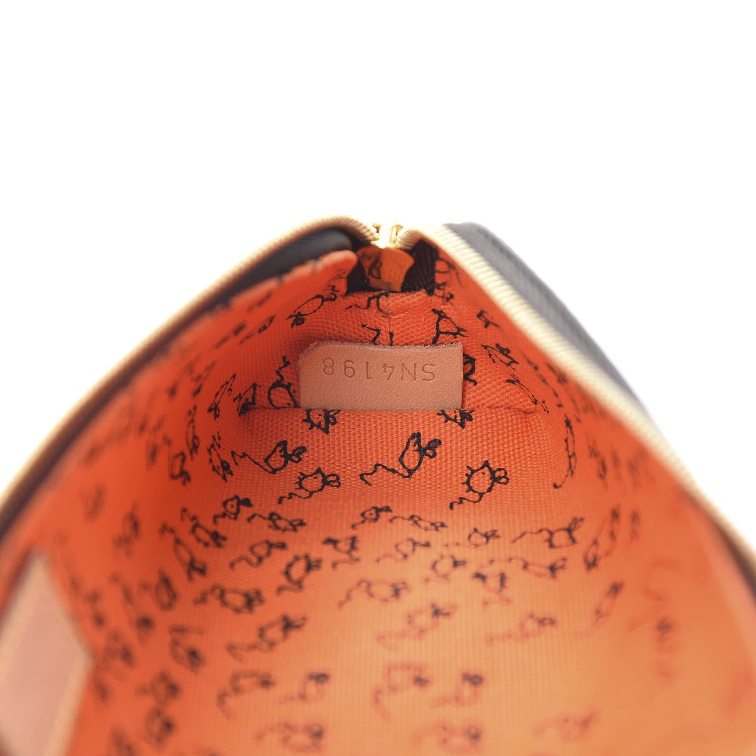 Louis Vuitton Catogram Elizabeth Pouch Orange Marron 7 of 7