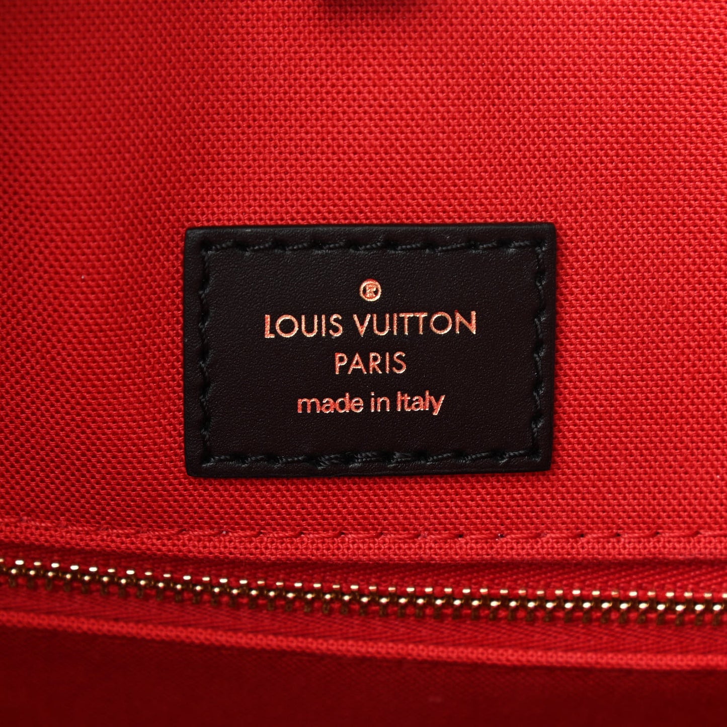 Reverse Monogram Giant Onthego MM