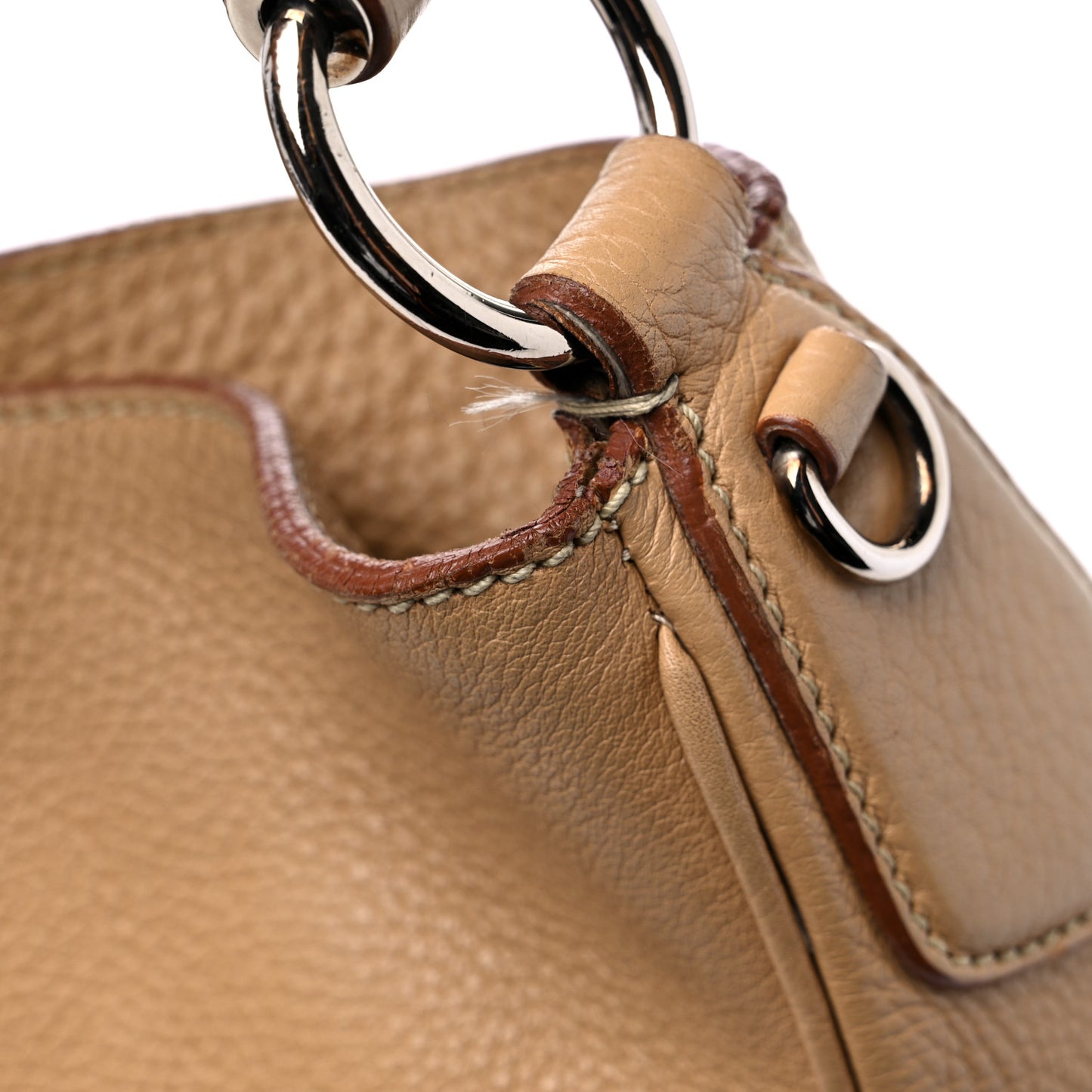 Vitello Daino Buckle Shoulder Bag Sabbia