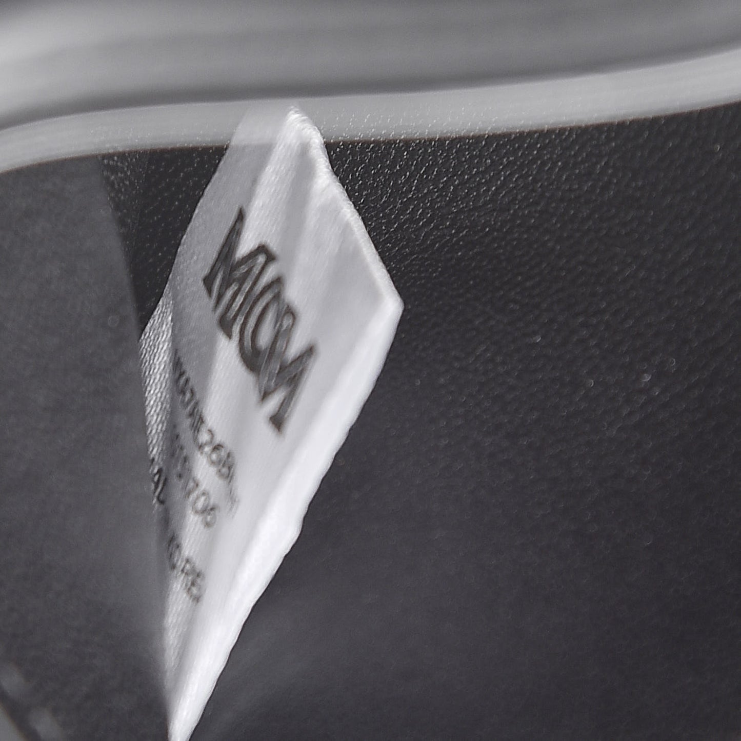 Calfskin Calfskin Ottomar Monogram Card Case Black