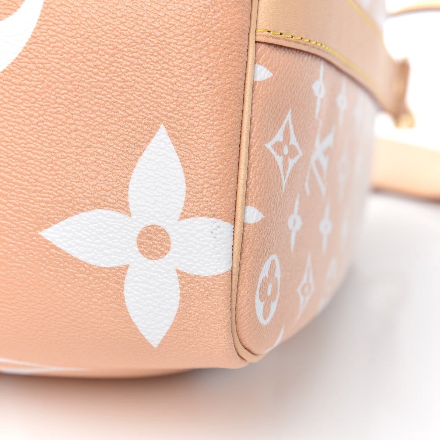 Monogram Giant By The Pool Keepall Bandouliere 45 Brume