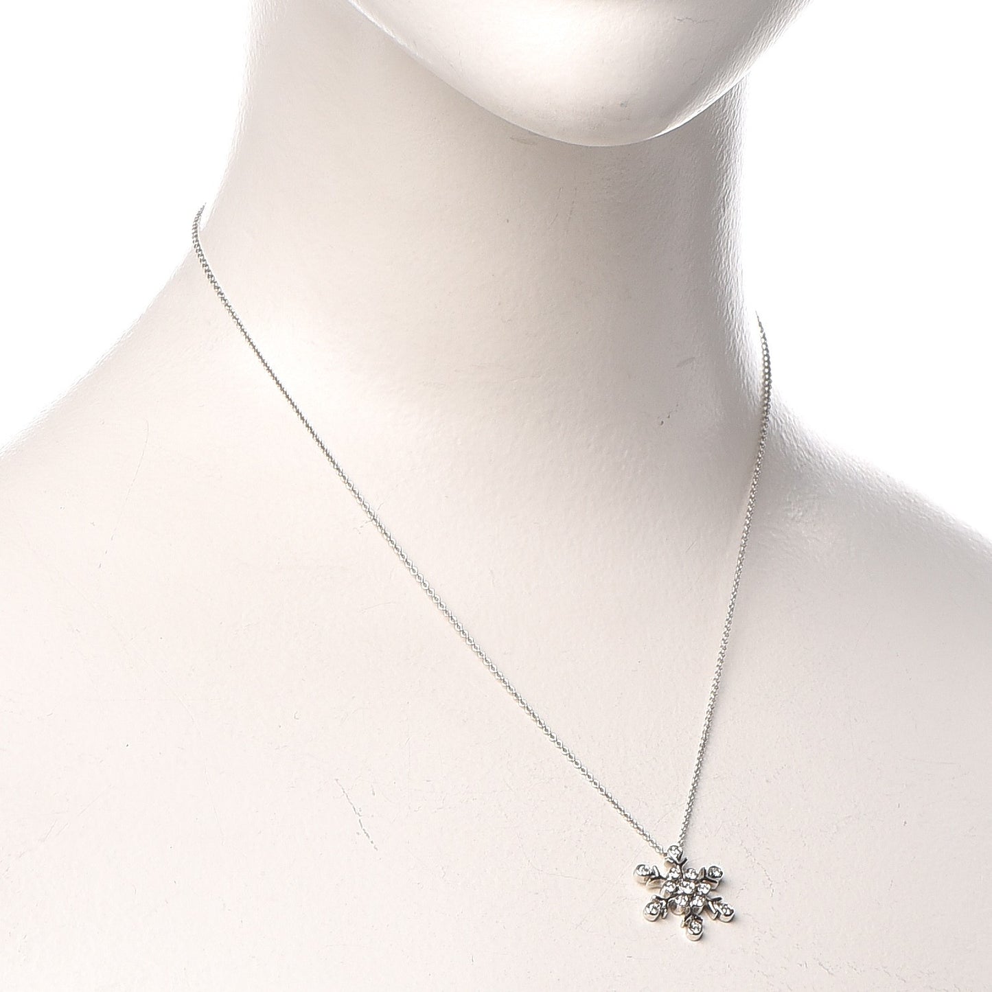 Platinum Diamond Snowflake Pendant Necklace