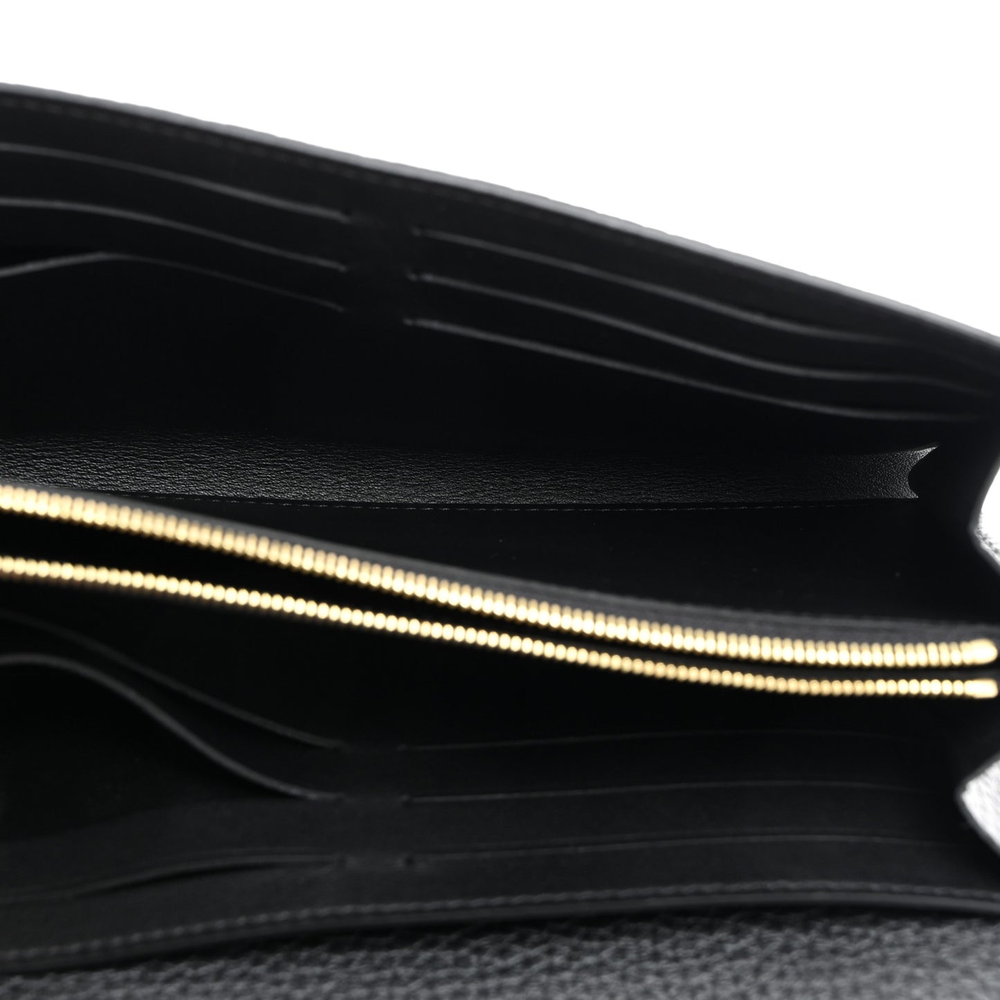 Taurillon Capucines Snakeskin Wallet Black