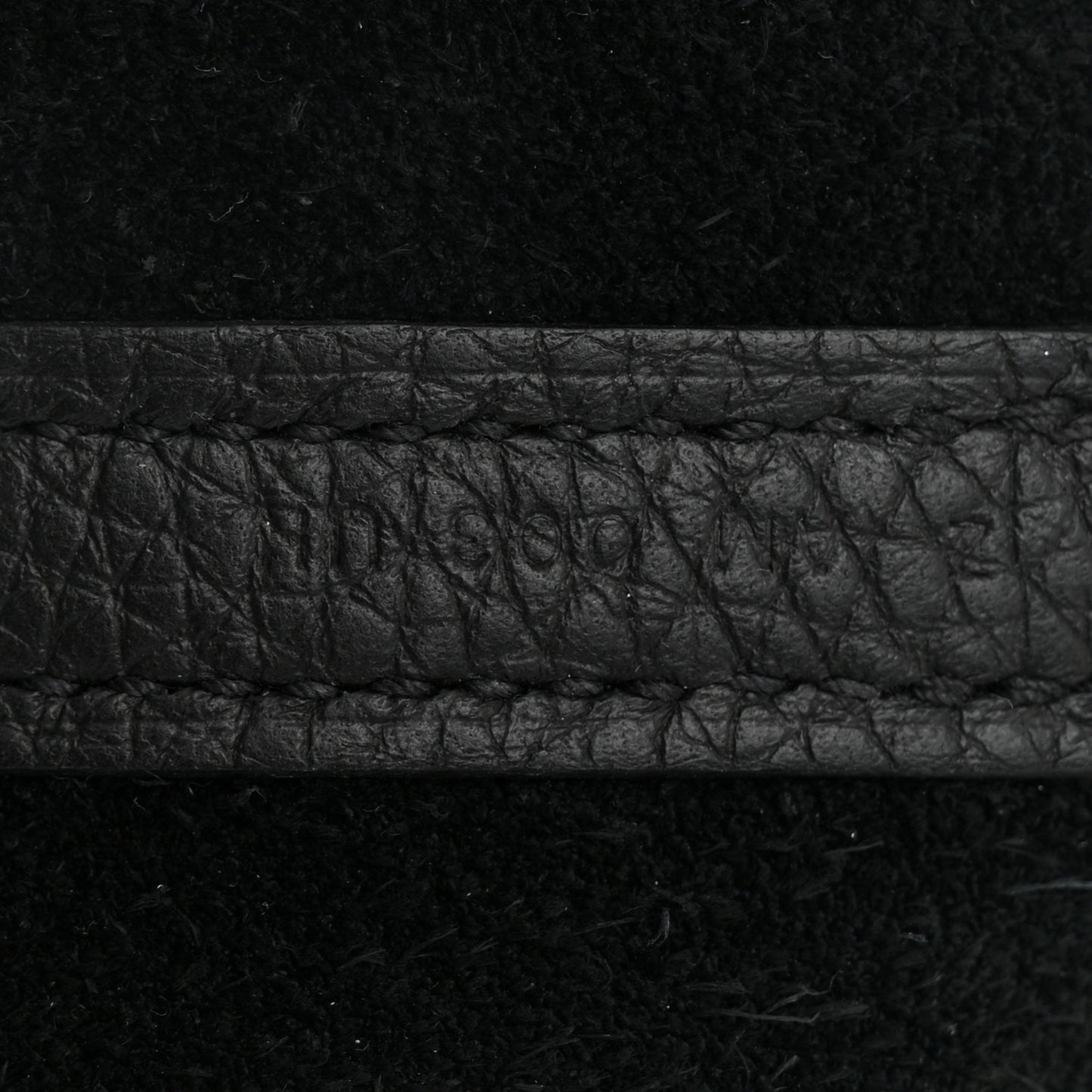Taurillon Clemence Picotin Lock 22 MM Black