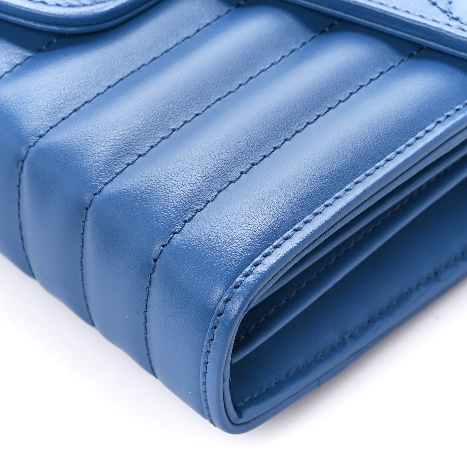Gucci Calfskin Matelasse Aria GG Marmont Chain Wallet Clear Blue 10 of 10