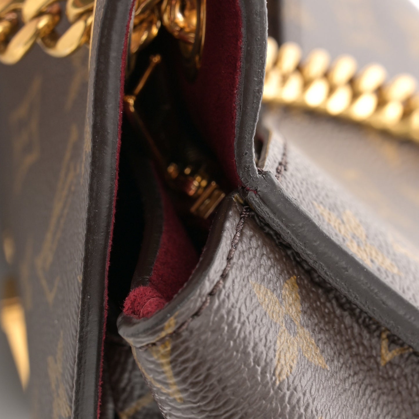 Monogram Passy