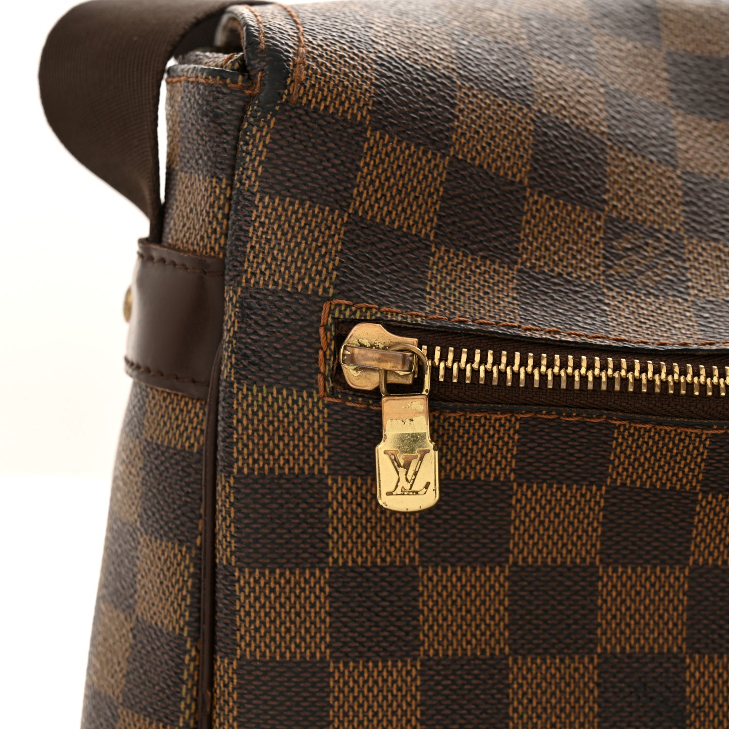 Damier Ebene Melville Messenger Bag