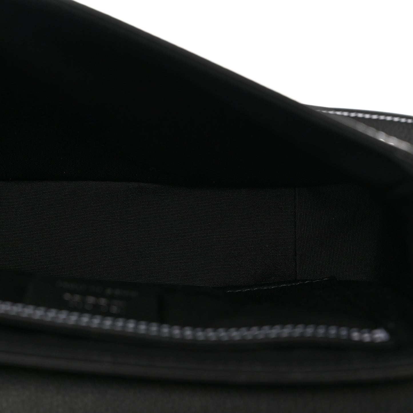 Grained Calfskin Small Saddle Messenger Bag Black