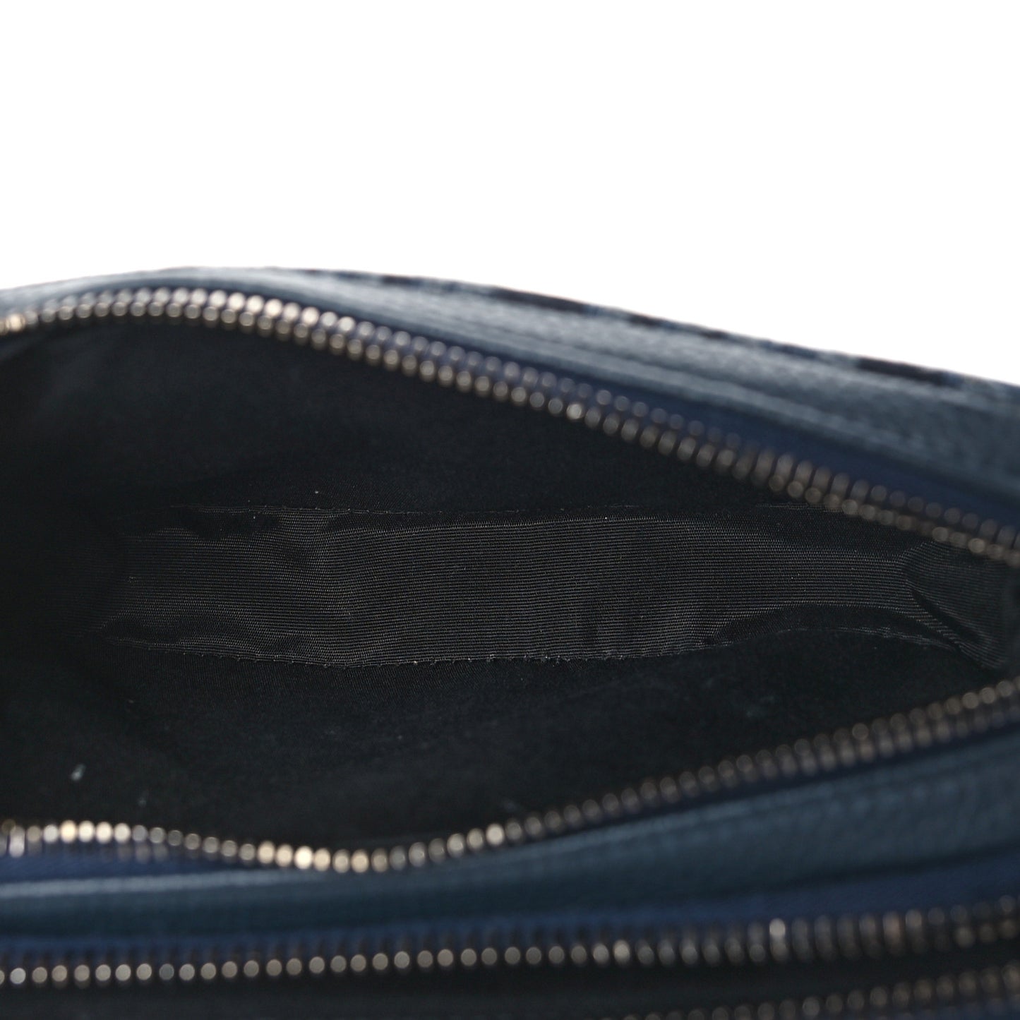 Oblique Messenger Pouch Black