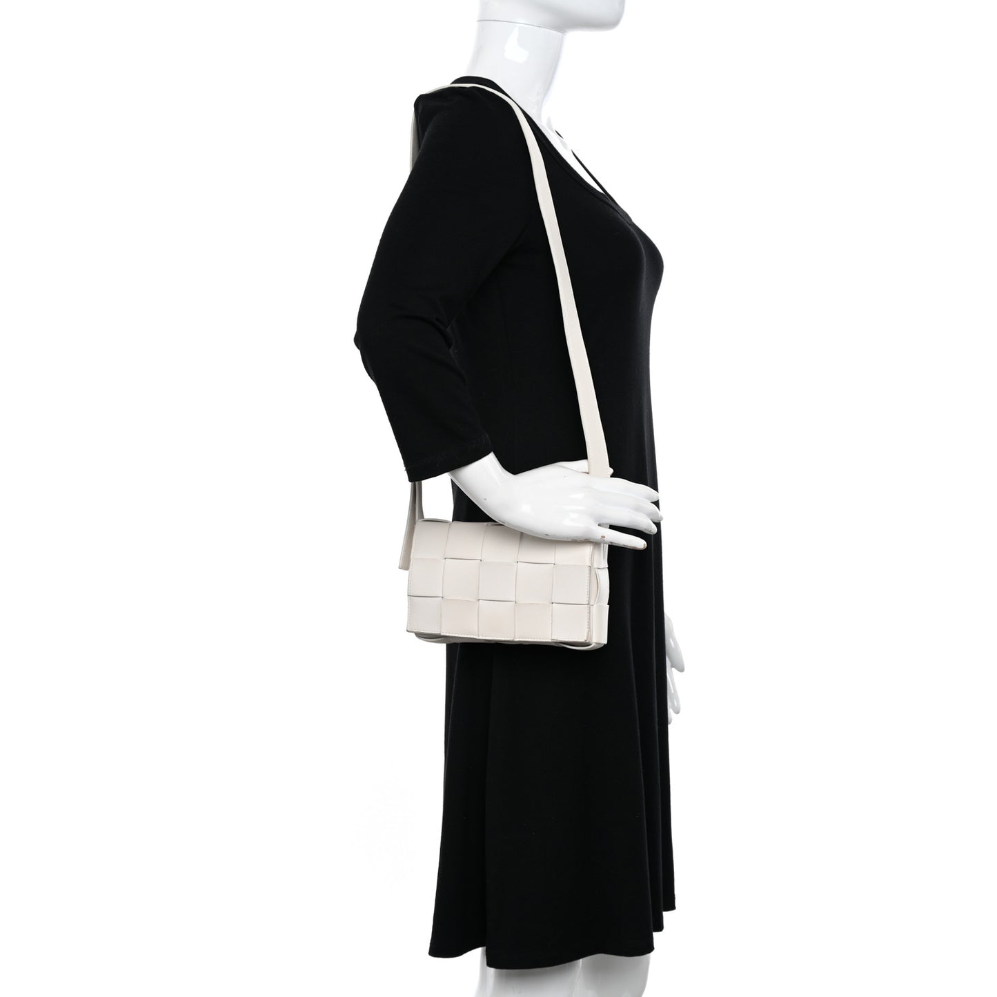 Lambskin Maxi Intrecciato Small Cassette Crossbody Bag White