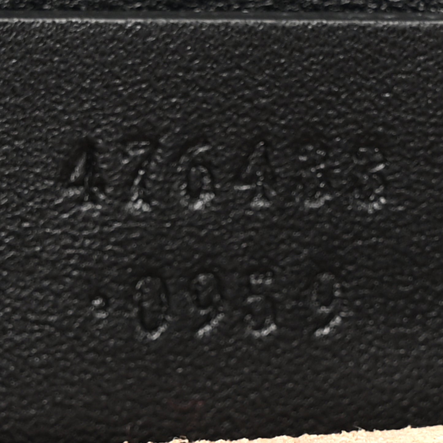 Calfskin Matelasse Super Mini GG Marmont Shoulder Bag Black