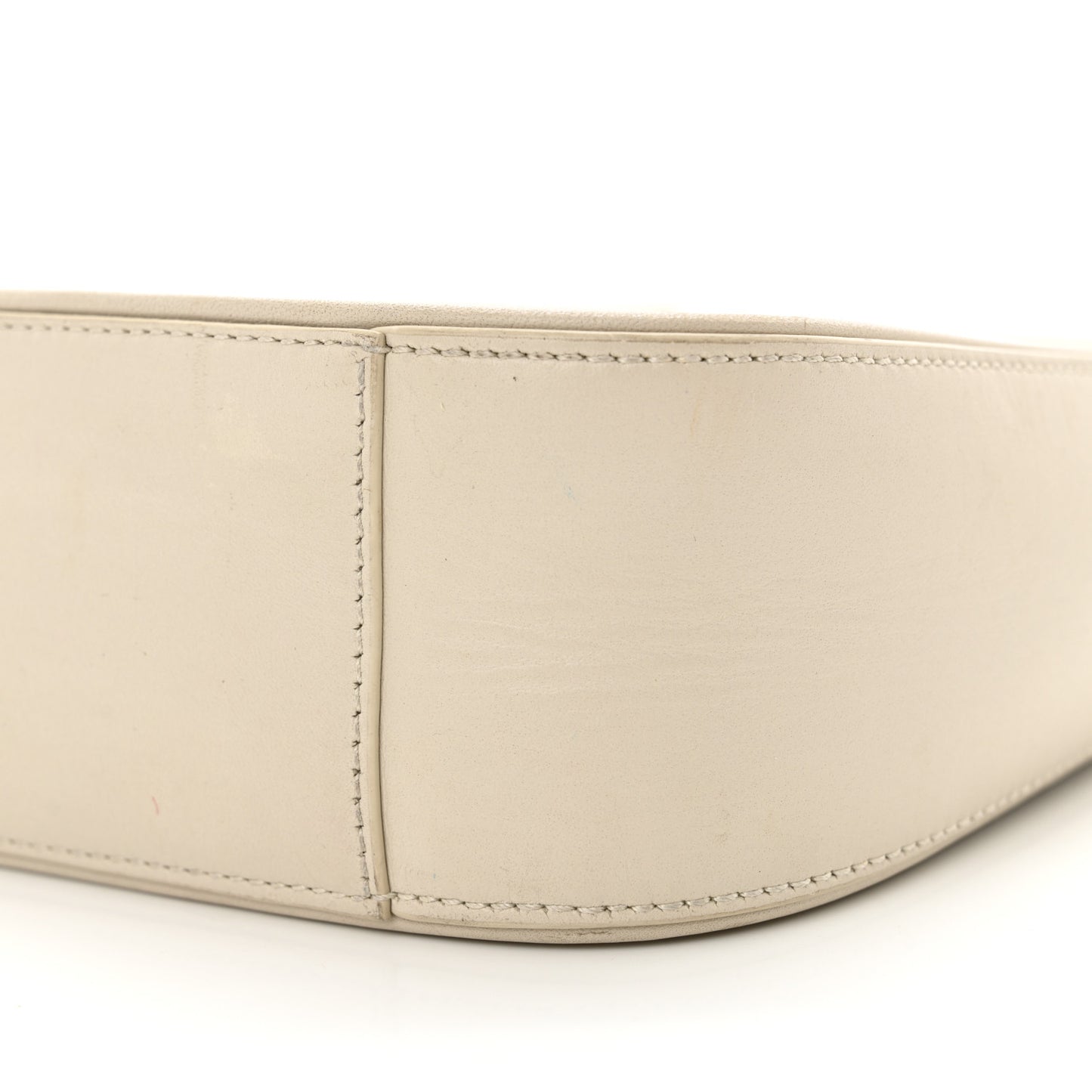 Smooth Calfskin Le 5 A 7 Hobo Crema Soft