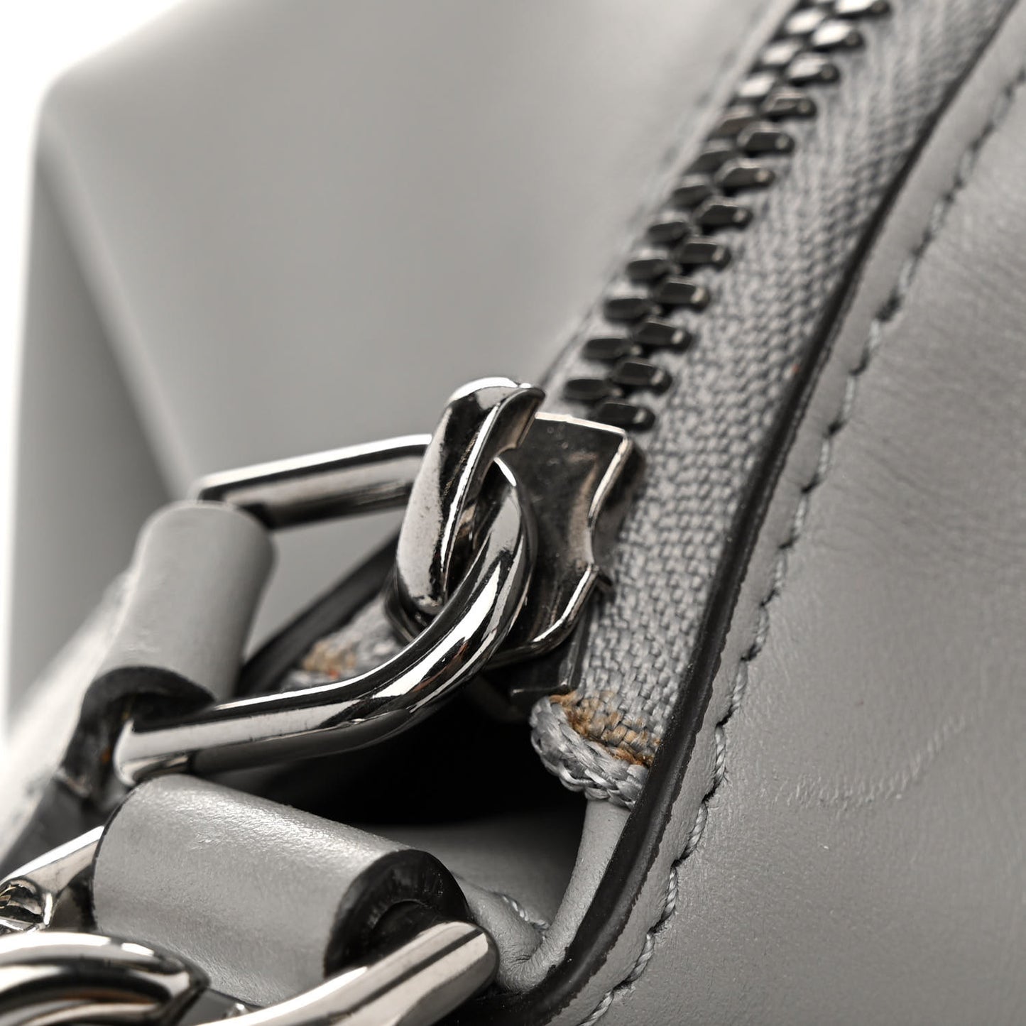 Calfskin Small Soft Antigona Pearl Grey