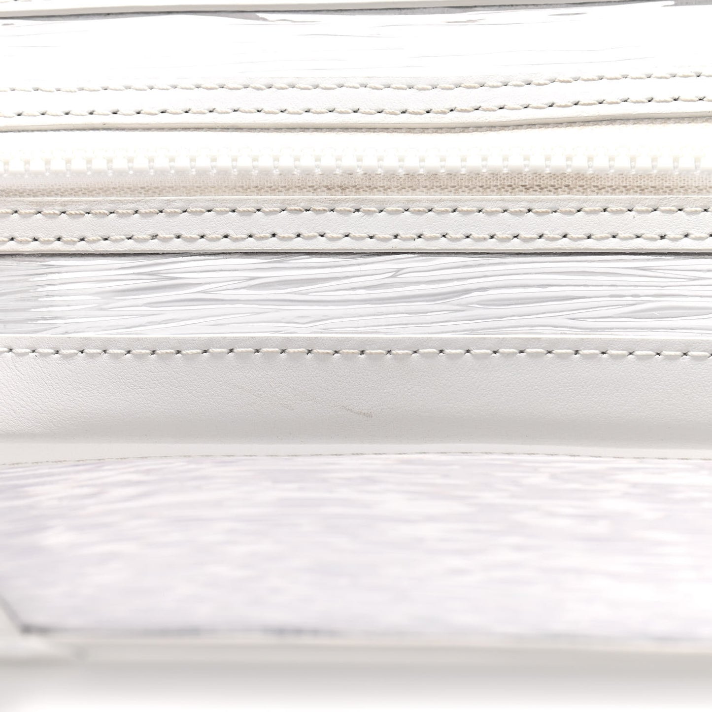 Calfskin PVC Epi Plage Soft Trunk Optic White