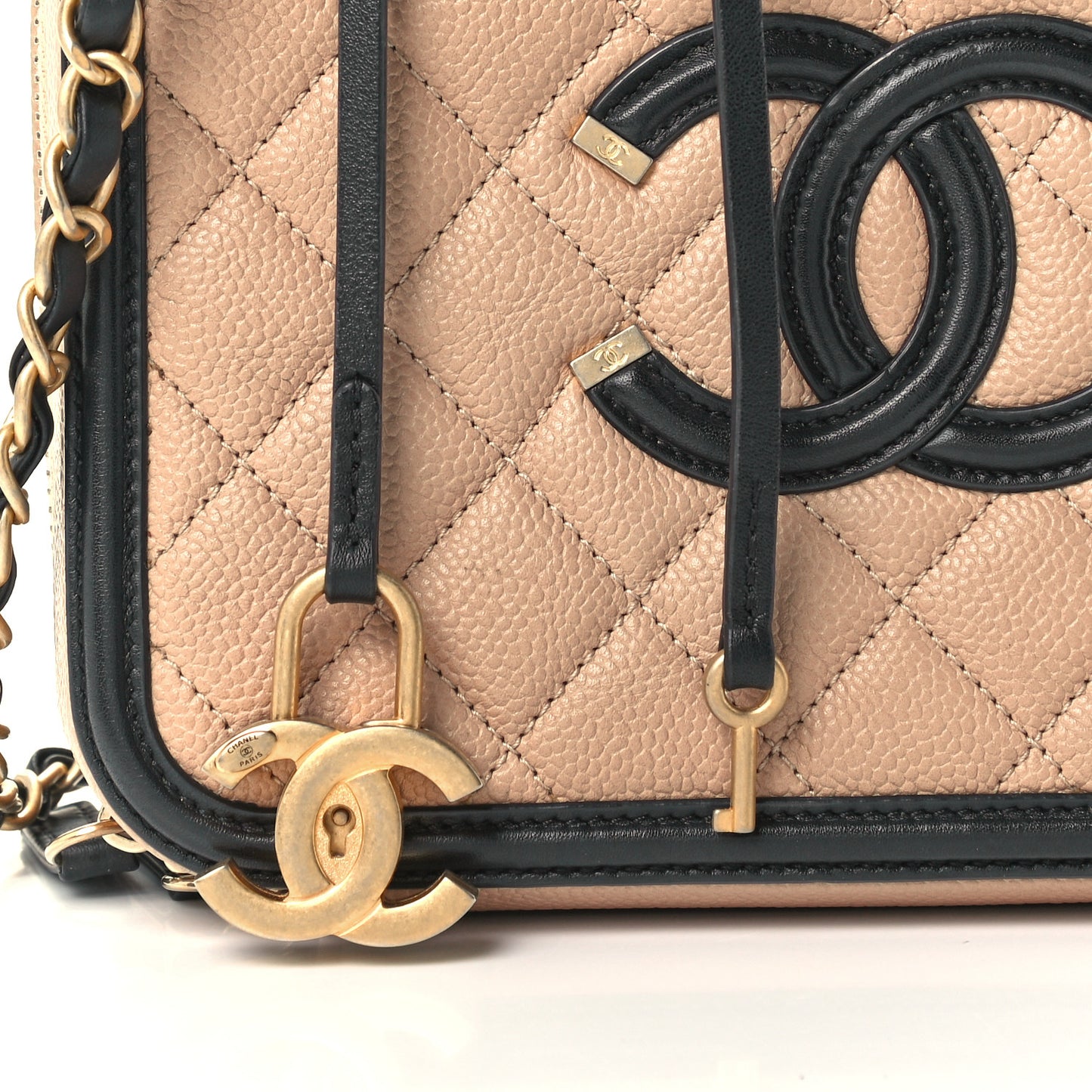 Caviar Quilted Medium CC Filigree Vanity Case Beige Black