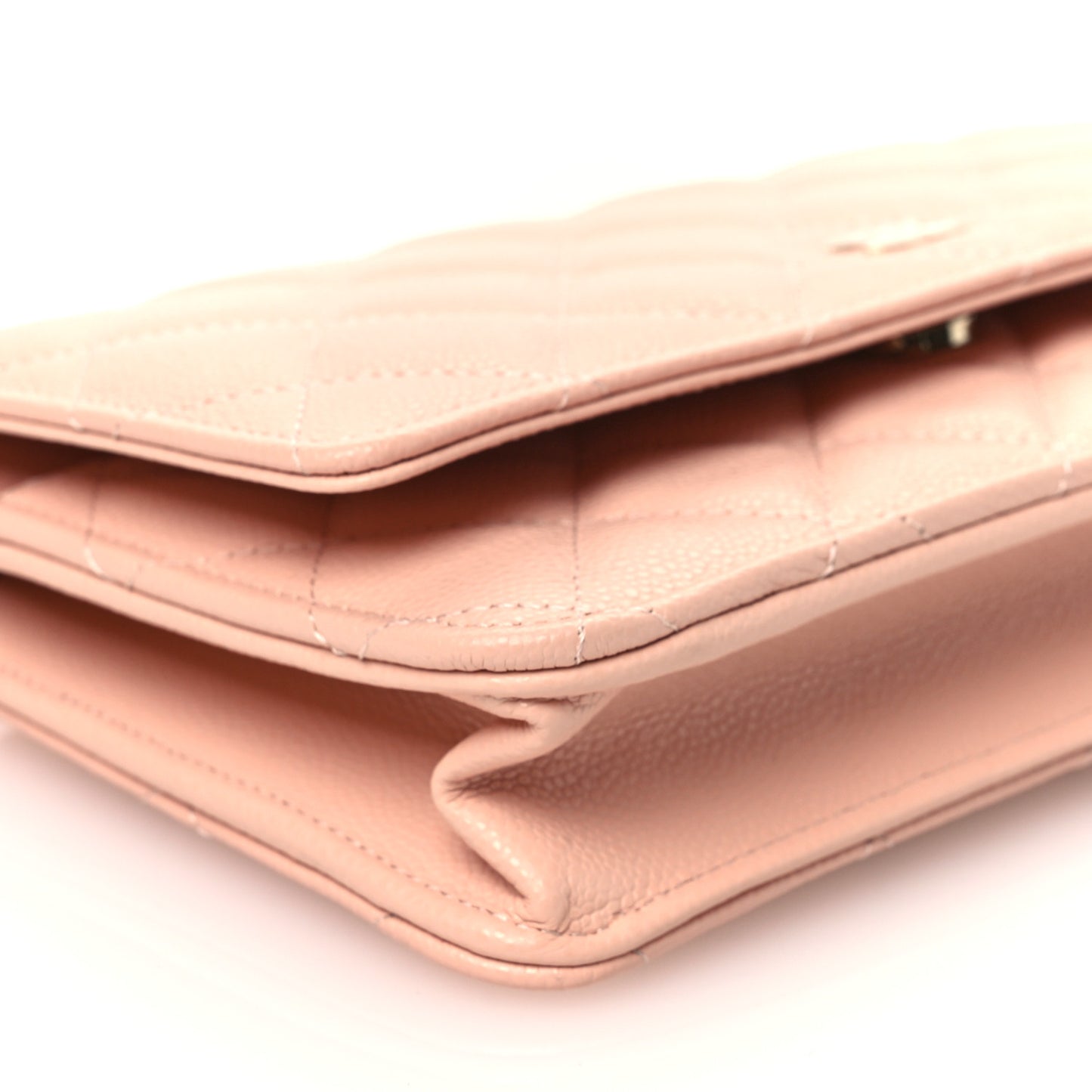 Caviar Quilted Wallet On Chain WOC Light Pink