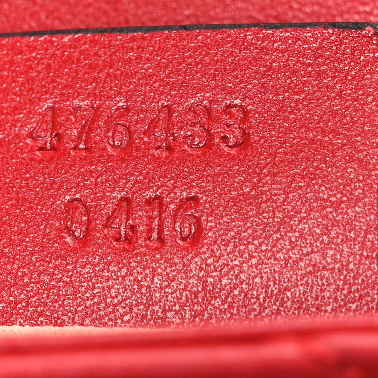 Calfskin Matelasse Super Mini GG Marmont Shoulder Bag Hibiscus Red
