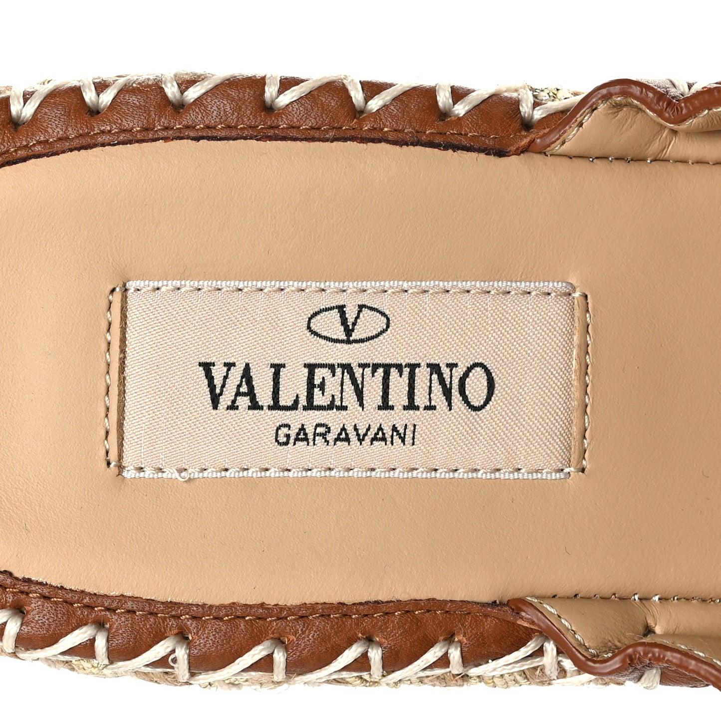 Pebbled Calfskin Rockstud Criss Cross Espadrille 15/105mm Wedge Sandals 38 Selleria