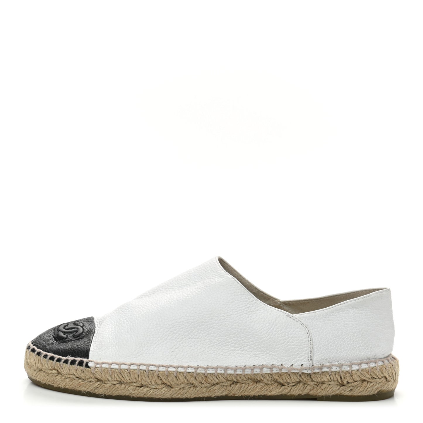 Grained Calfskin CC Espadrilles 41 White Black