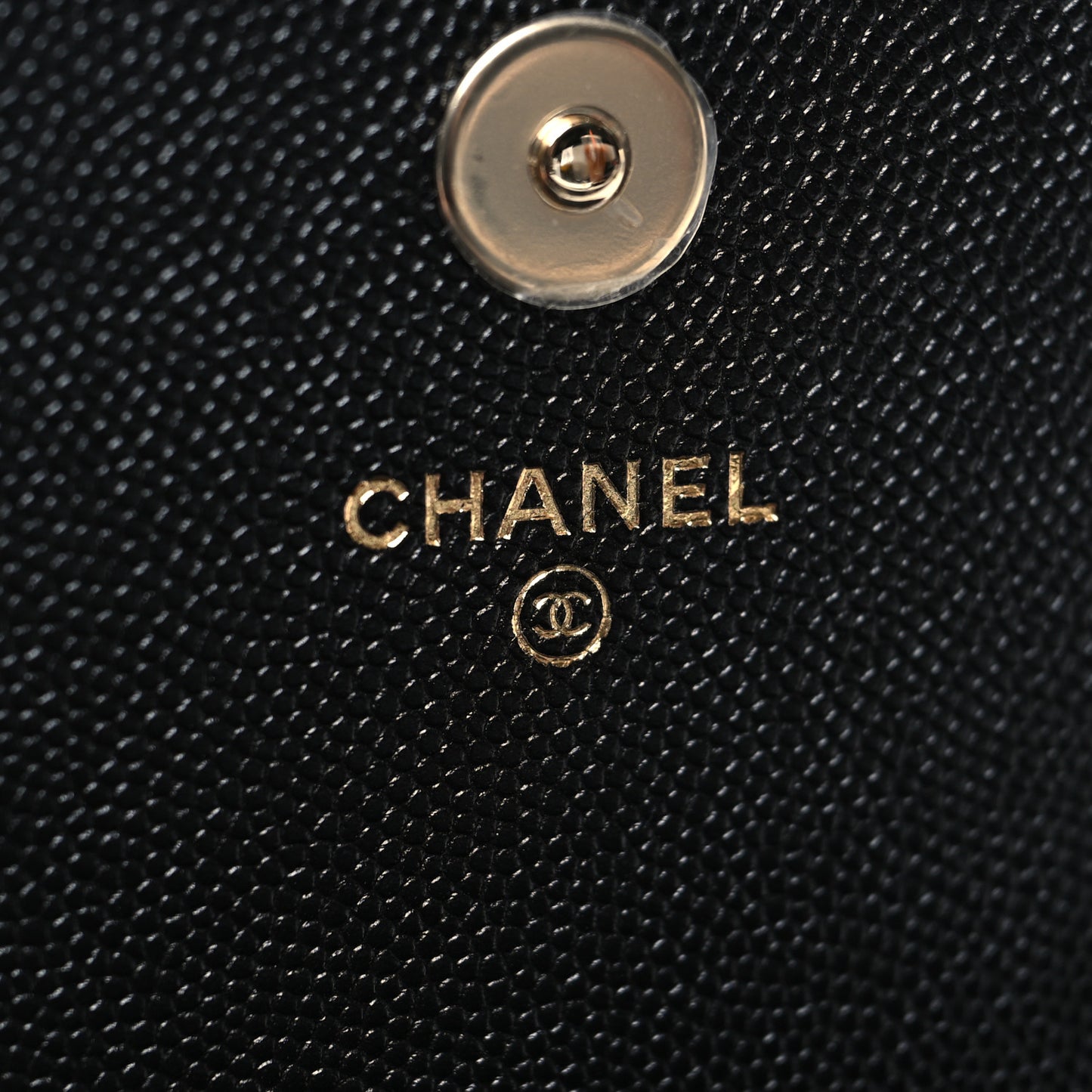 Caviar Quilted Square Wallet On Chain WOC Black