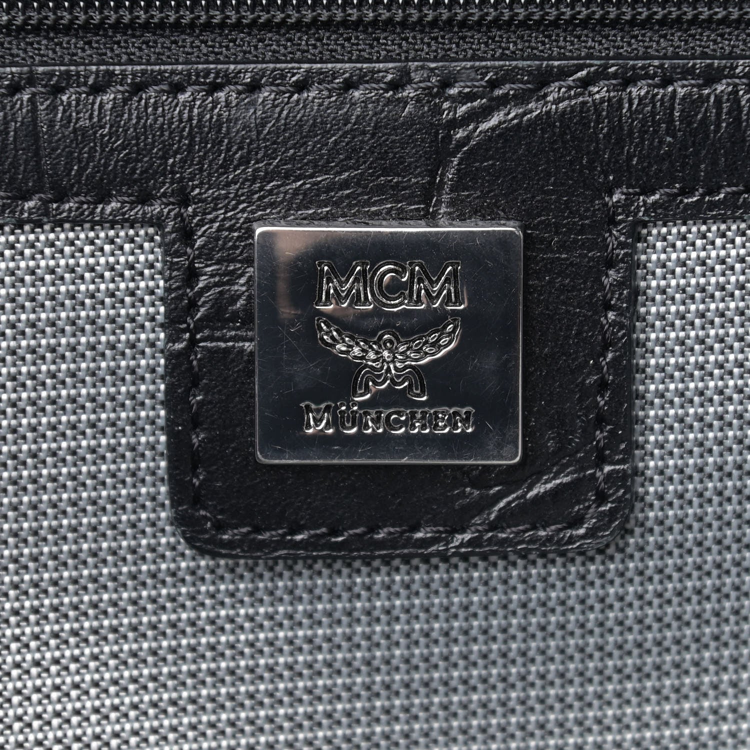 MCM Calfskin Crocodile Embossed Medium Luxus Backpack Black 6 of 13