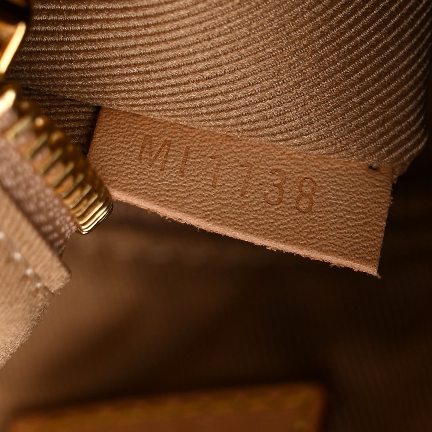 Monogram Graceful MM