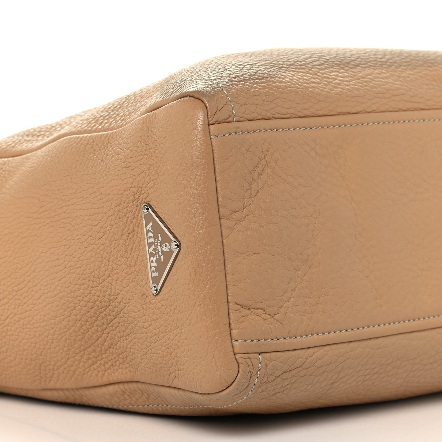 Vitello Daino Tote Beige