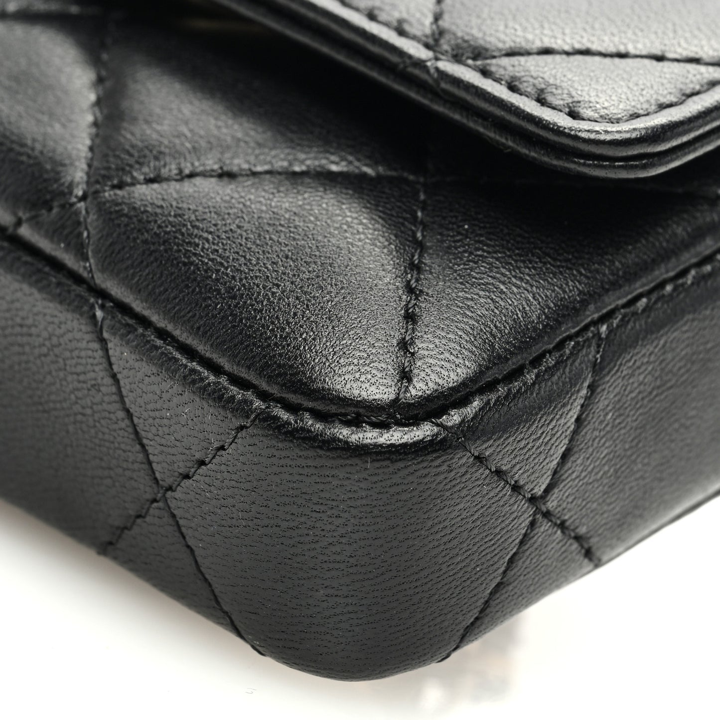 Lambskin Quilted Pearl Chain Belt Bag Black