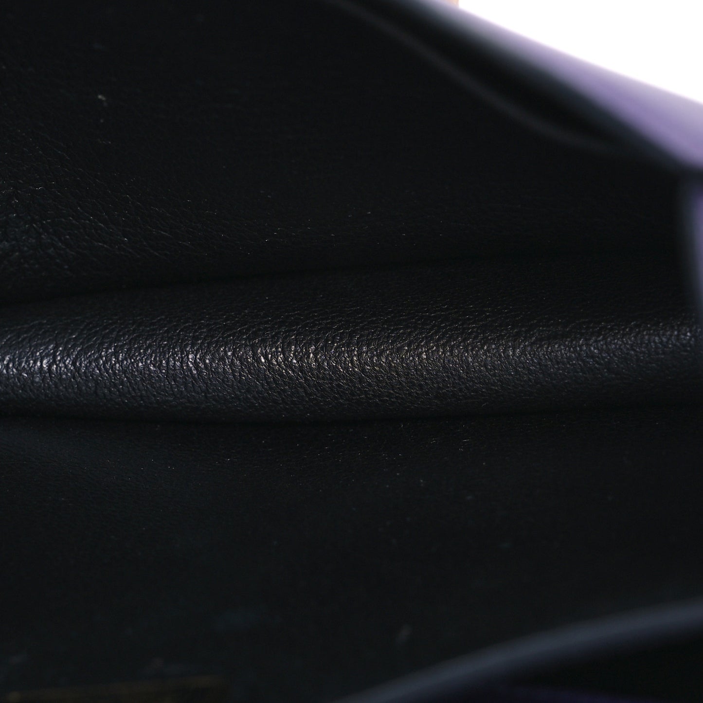 City Calfskin Saffiano Cahier Bag Viola Black