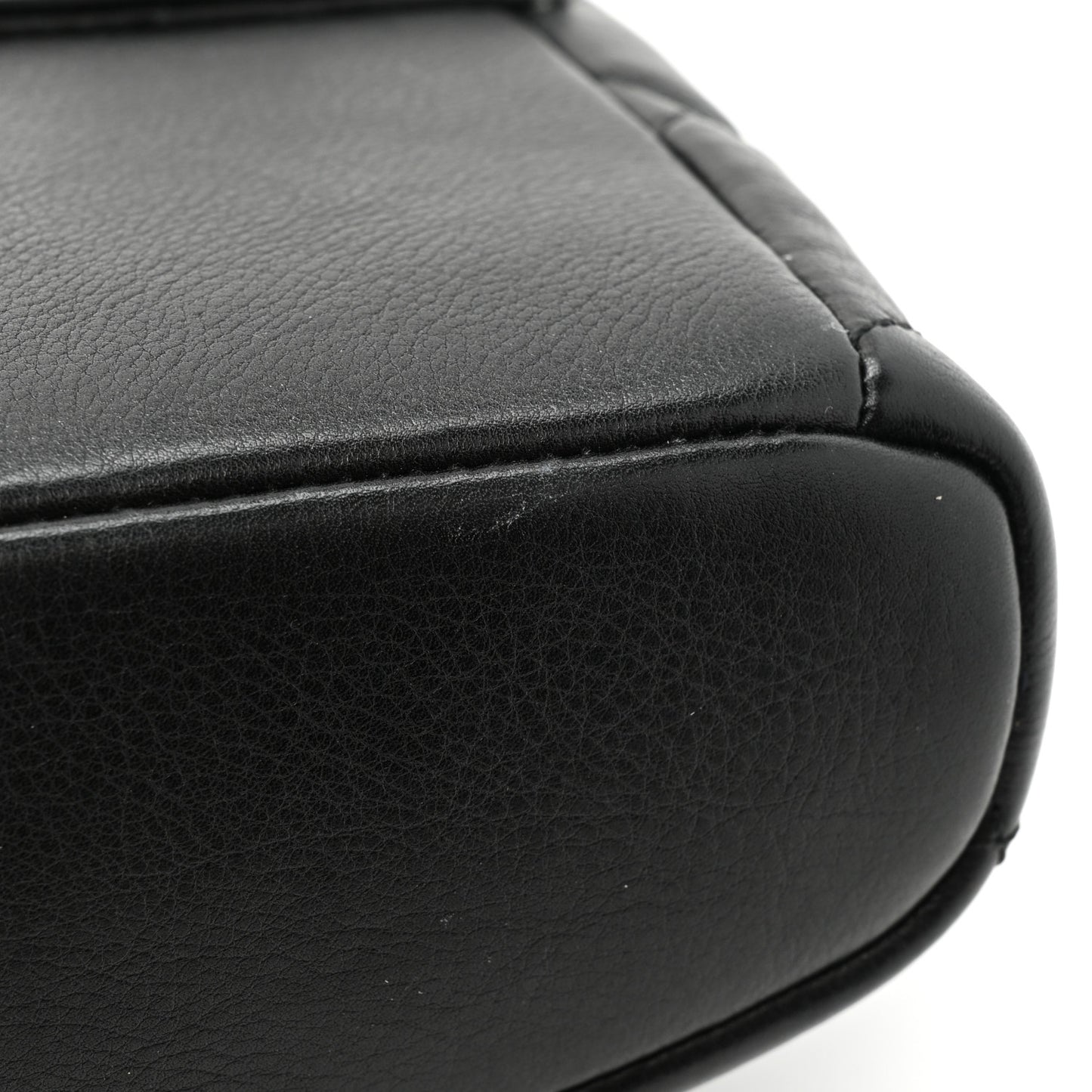 Calfskin Quilted Carry With Chic Flap Waist Bag With Chain Black