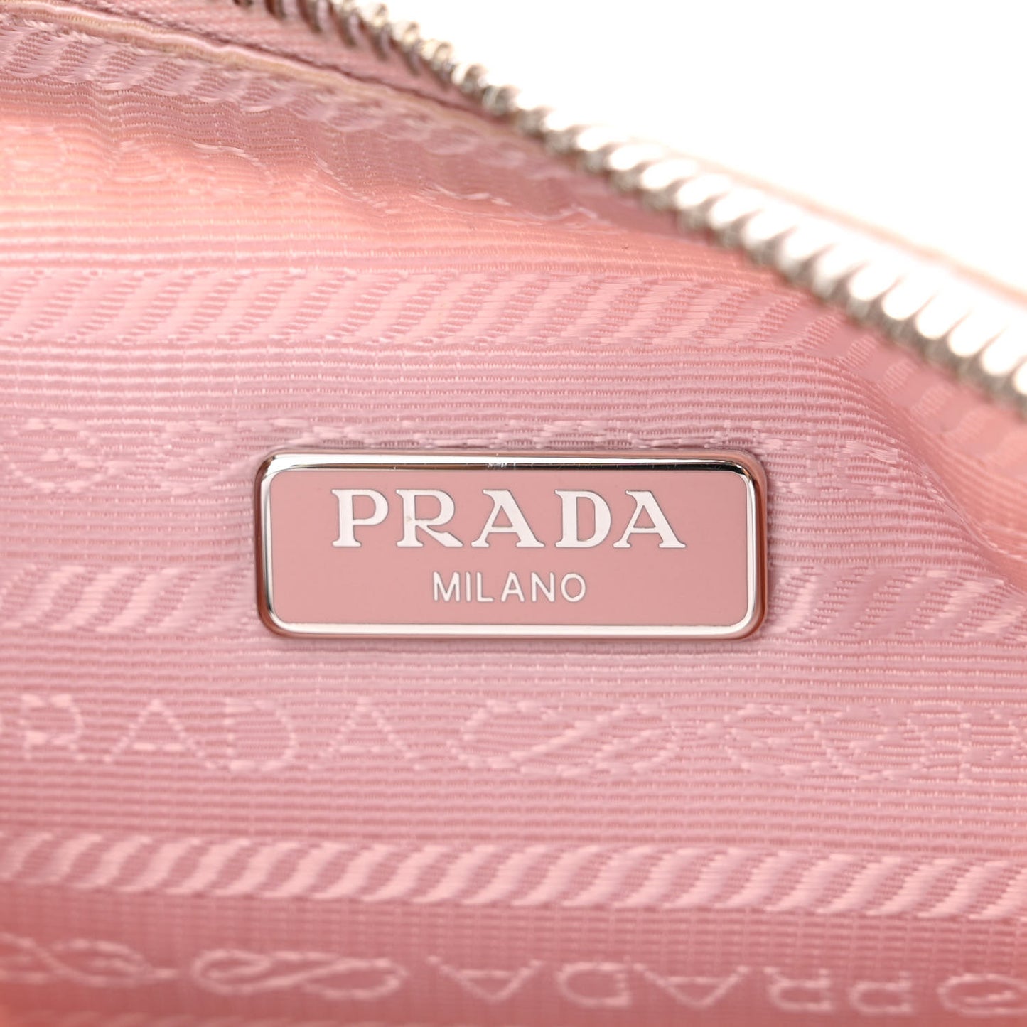 Nylon Re-Edition 2005 Shoulder Bag Alabastro