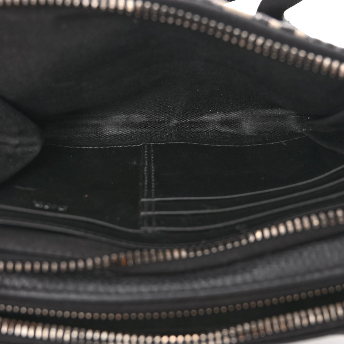 Oblique Pouch Beige Black