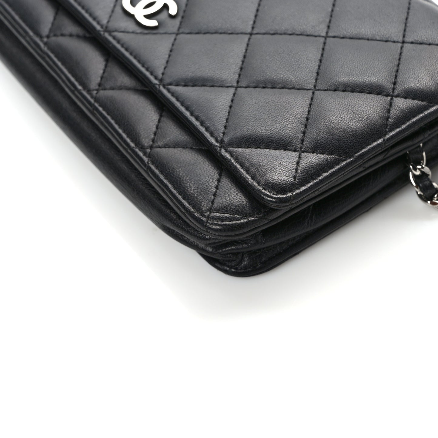 Lambskin Quilted Wallet On Chain WOC Black