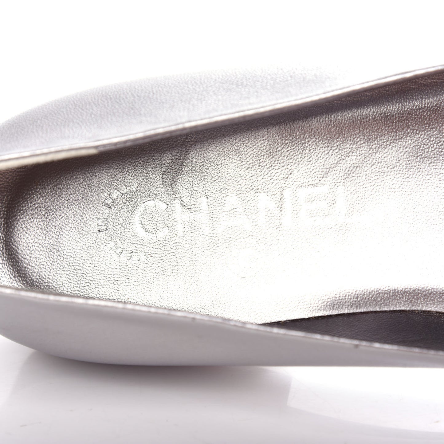 Metallic Lambskin Crystal Cap Toe CC Ballerina Flats 39 Silver Gold