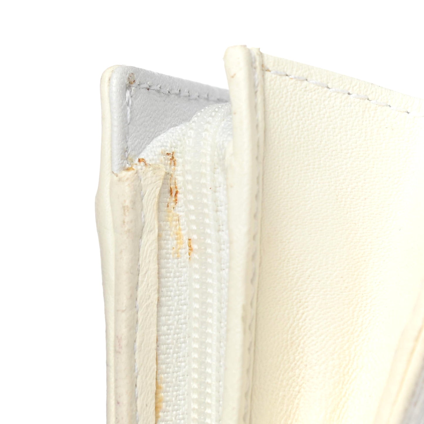 Monogram Trotter Romantique Heart Charm Wallet White