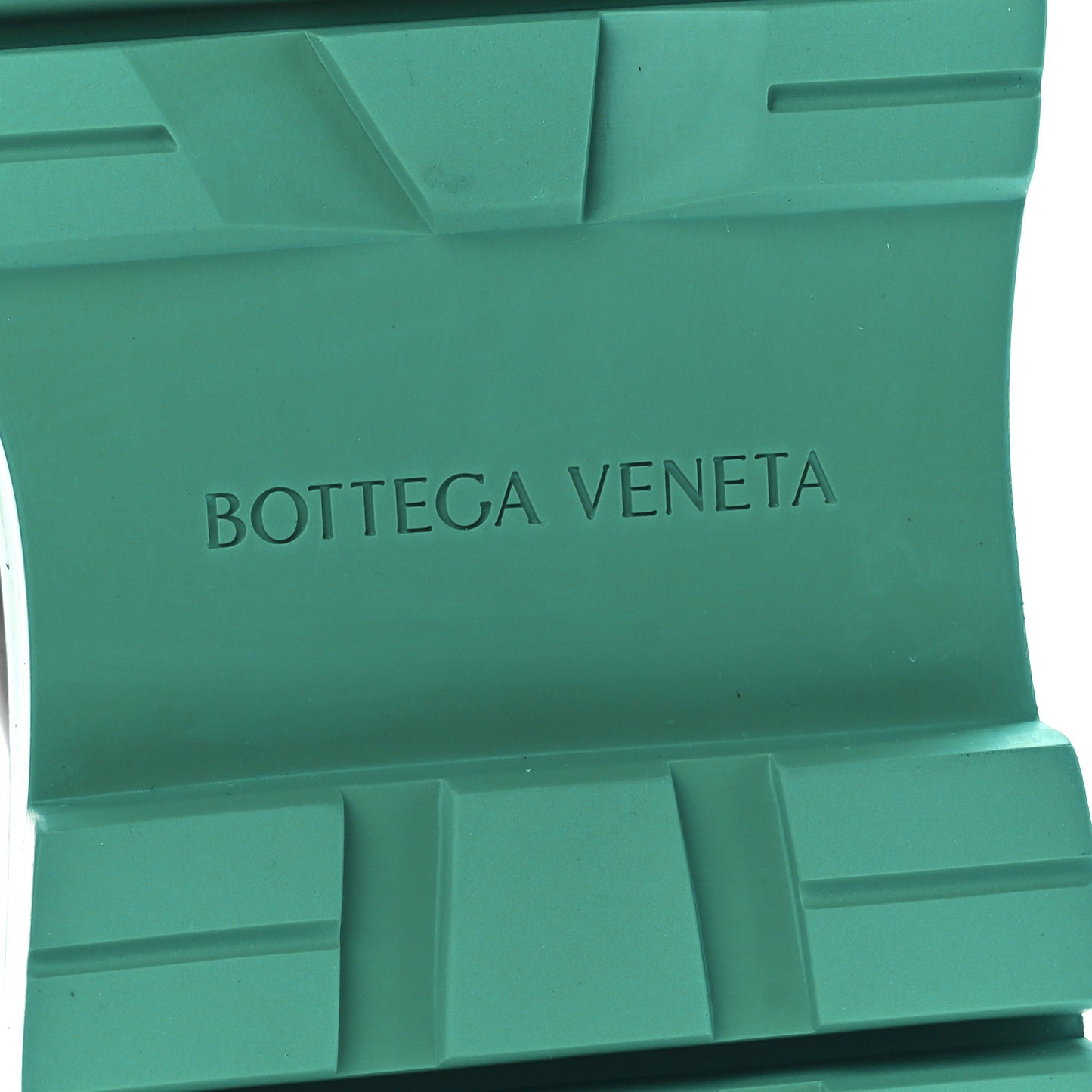 Calfskin The Tire Cropped Chelsea Boots 38 Black Neptune