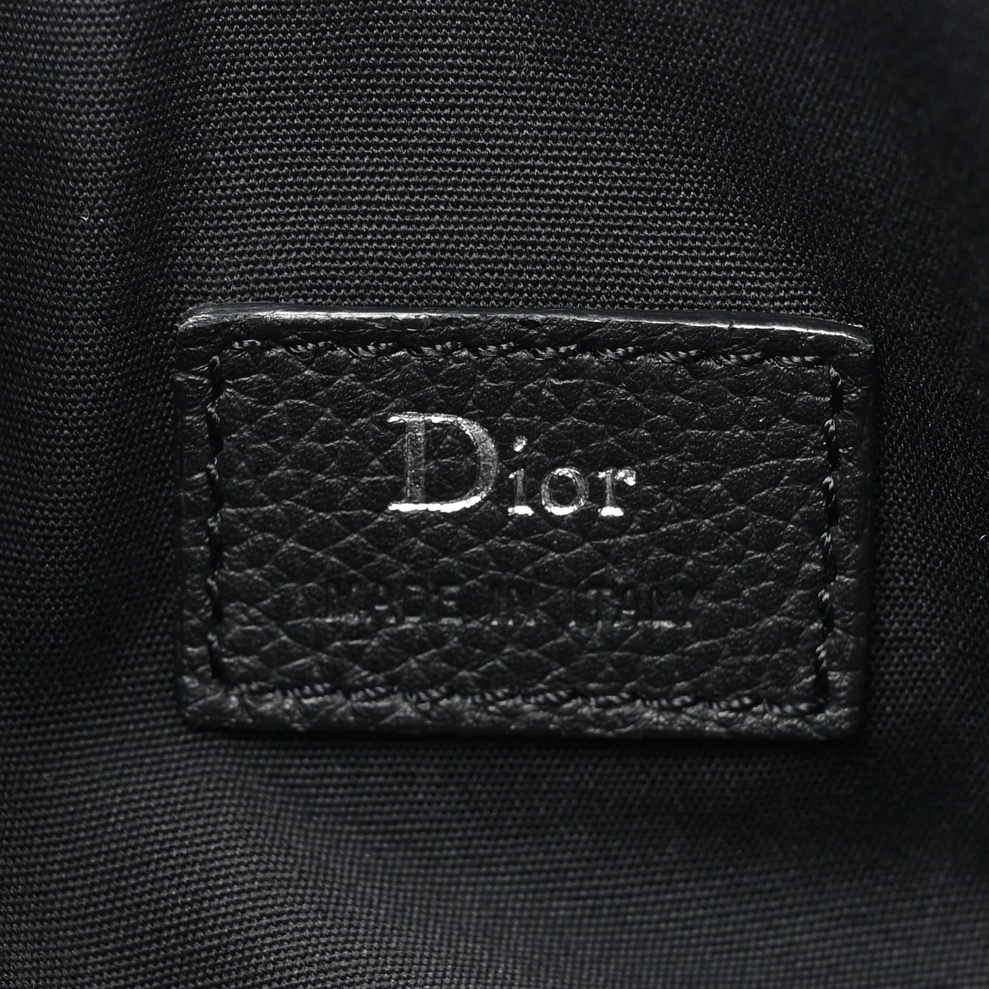 HOMME Grained Calfskin Mens Roller Pouch Black