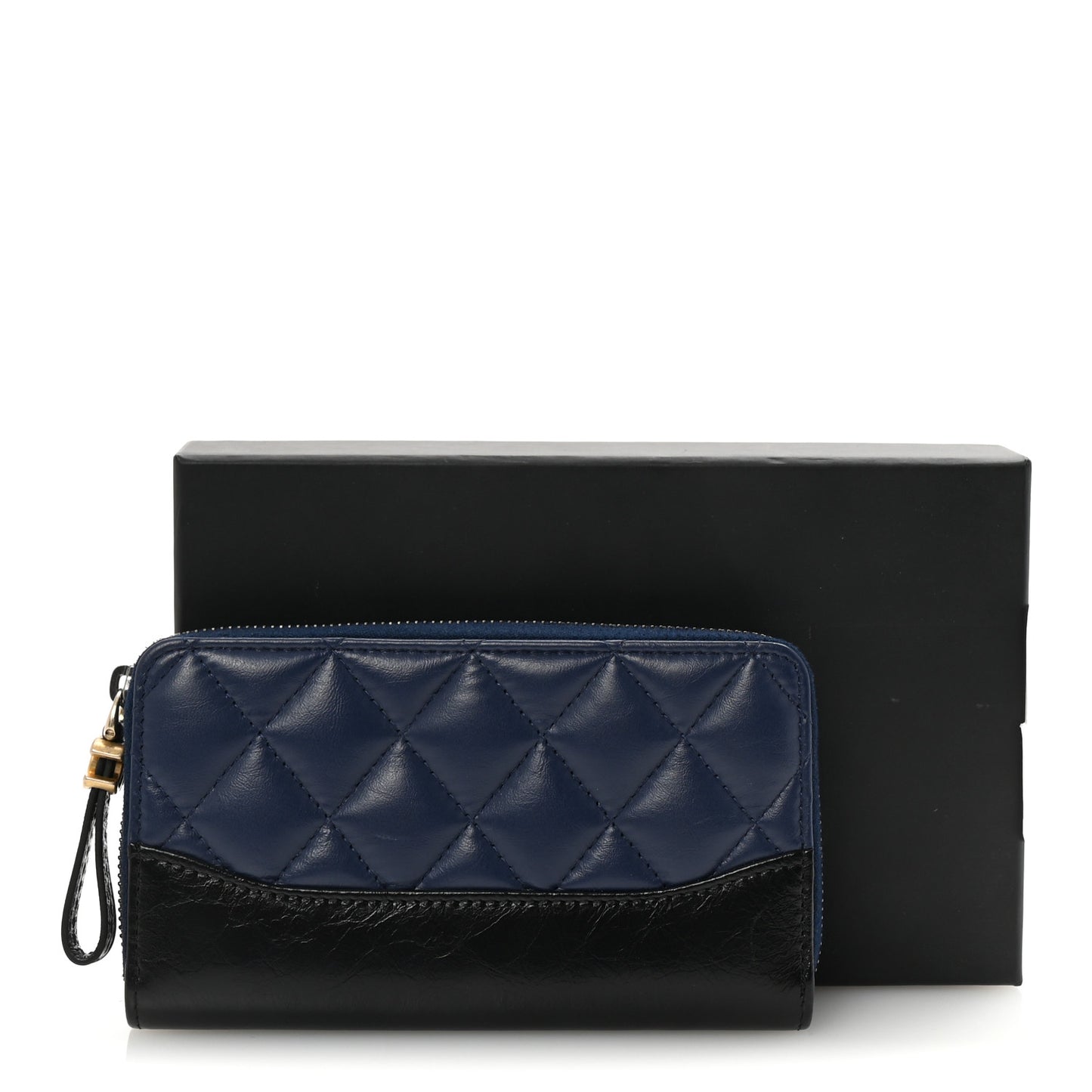 Aged Calfskin Quilted Small Gabrielle Zip Around Wallet Blue Black