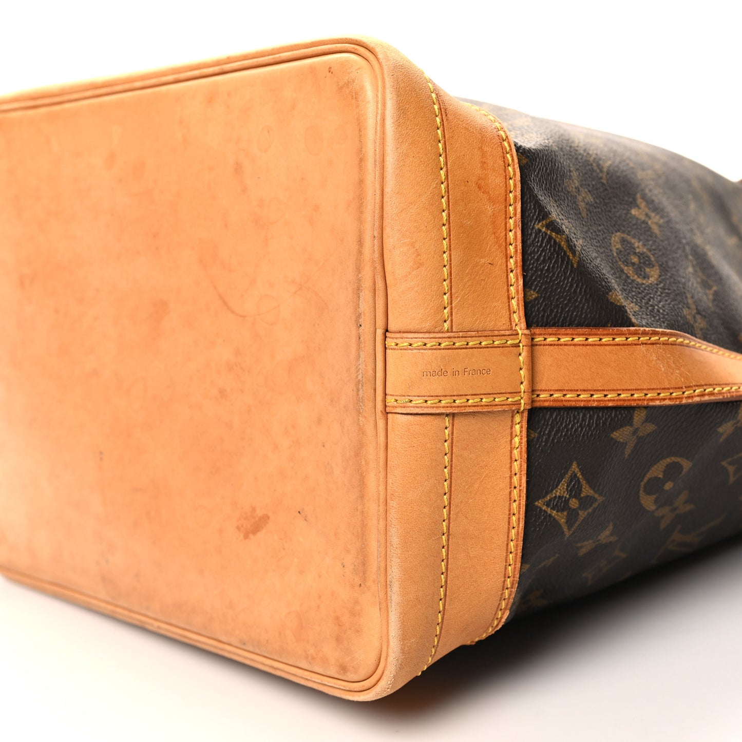 Monogram Noe