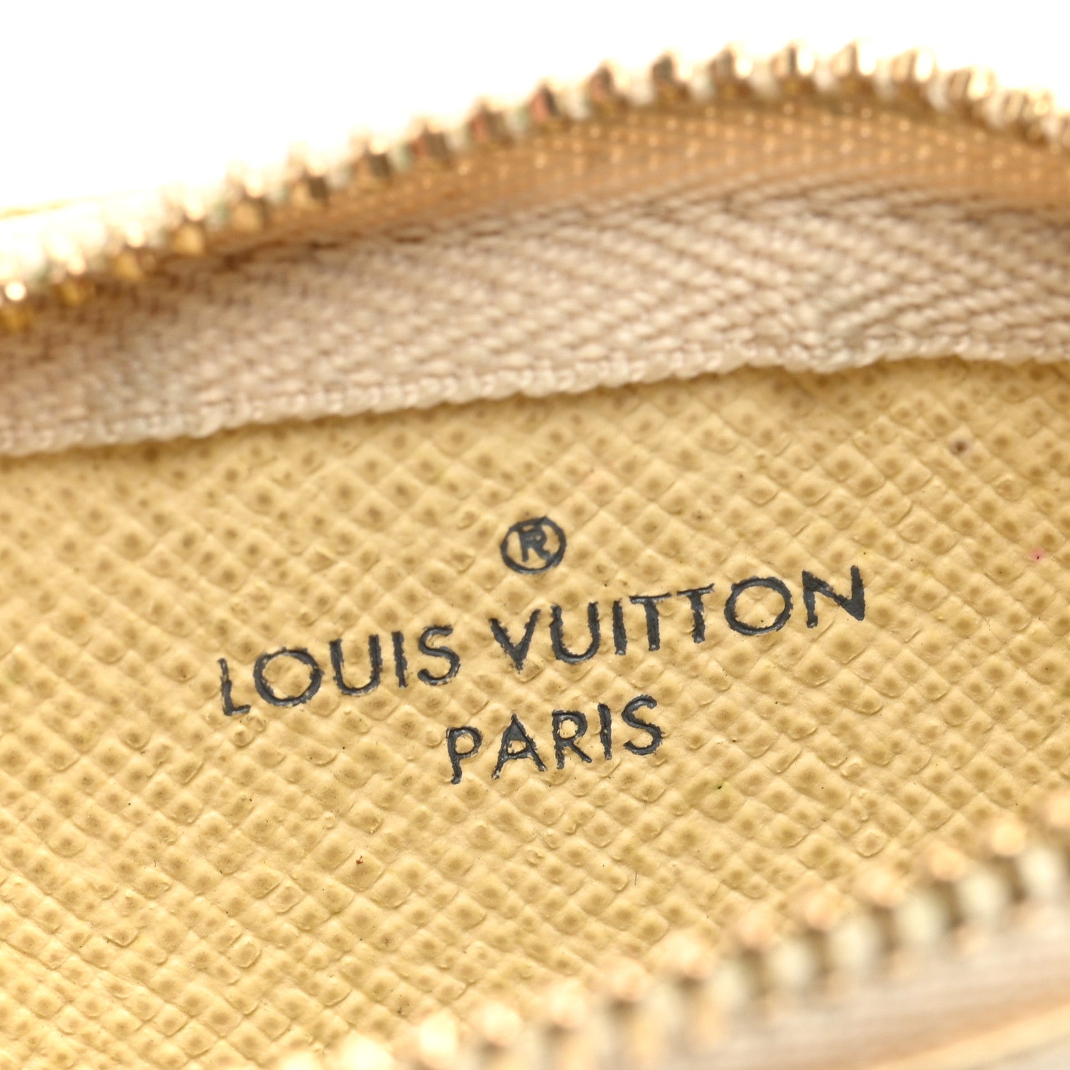 Louis Vuitton Damier Azur Key Pouch 6 of 6